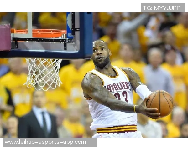 全球足坛巨星：影响力与传奇的塑造者和时代的符号